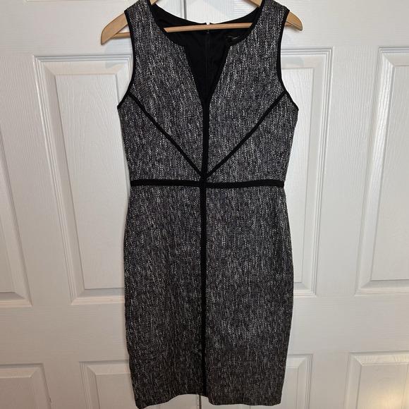 Ann Taylor Sheath Dress Black Gray Size 4 Wedding Party Business Classic Elegant - Picture 2 of 16